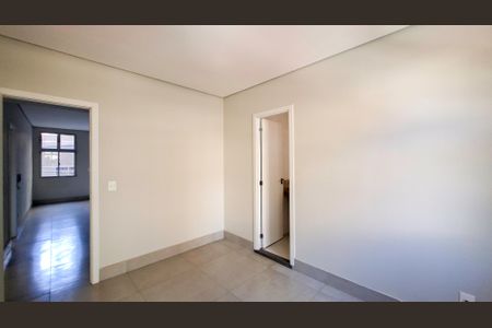 Quarto de apartamento para alugar com 2 quartos, 64m² em Centro, Belo Horizonte