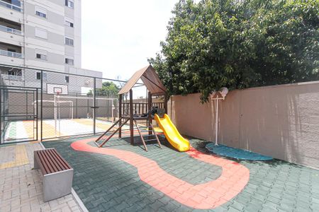 Apartamento para alugar com 35m², 2 quartos e sem vaga Apartamento para alugar com 35m², 2 quartos e sem vagaÁrea comum - Playground