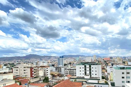 Vista da Sala de apartamento à venda com 3 quartos, 87m² em Sagrada Família, Belo Horizonte
