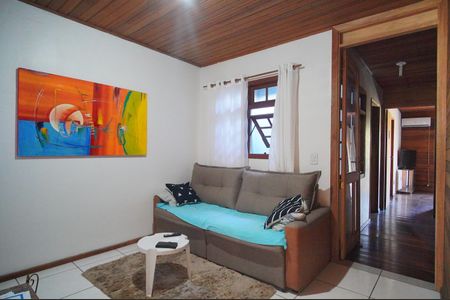 Sala 2 de casa à venda com 4 quartos, 176m² em Petrópolis, Novo Hamburgo
