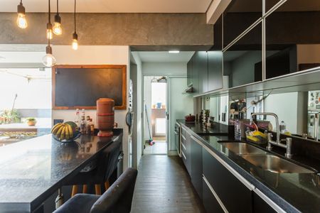 Apartamento para alugar com 92m², 1 quarto e 2 vagas Apartamento para alugar com 92m², 1 quarto e 2 vagasCozinha