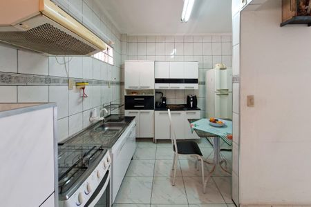 Apartamento para alugar com 73m², 2 quartos e 1 vagaCozinha