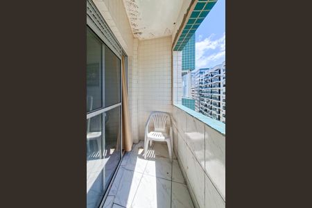 Apartamento para alugar com 73m², 2 quartos e 1 vagaSacada