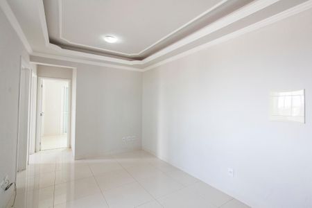 Sala de apartamento para alugar com 2 quartos, 65m² em Santa Mônica, Uberlândia