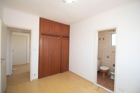 Suíte  de apartamento para alugar com 3 quartos, 85m² em Vila Gustavo, São Paulo