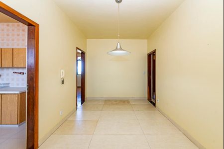 Sala 2 de apartamento para alugar com 4 quartos, 120m² em Parque Pedro Ii, Belo Horizonte