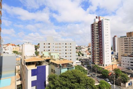 Apartamento à venda com 159m², 3 quartos e 2 vagasVista