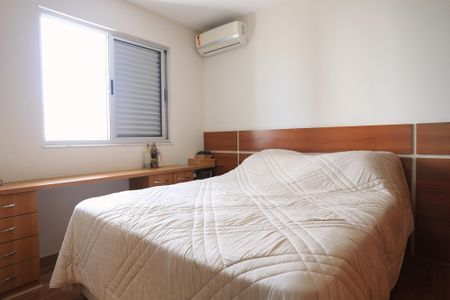 Apartamento à venda com 159m², 3 quartos e 2 vagasSuíte