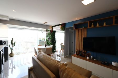 Sala de apartamento à venda com 2 quartos, 49m² em Vila Esperança, São Paulo