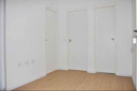 Detalhe - Sala e Cozinha Americana de apartamento para alugar com 2 quartos, 34m² em Vila Pereira Barreto, São Paulo