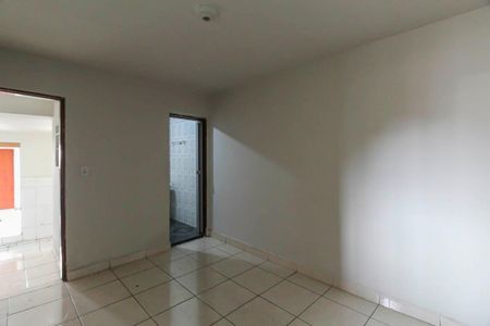 Sala de casa para alugar com 2 quartos, 80m² em Jardim Brasilia, São Paulo
