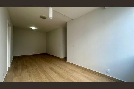 Sala  de apartamento para alugar com 3 quartos, 80m² em Calafate, Belo Horizonte
