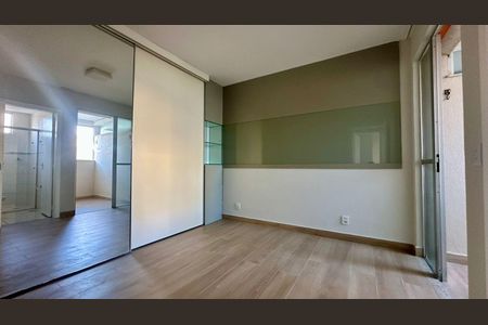 Quarto  de apartamento para alugar com 3 quartos, 80m² em Calafate, Belo Horizonte