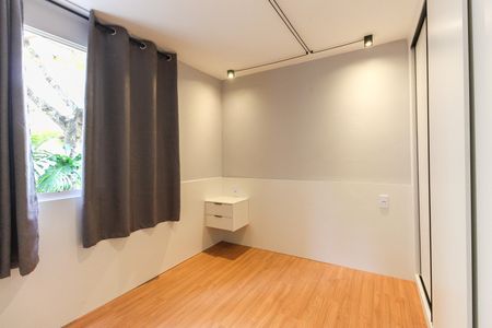 Quarto 2 de apartamento para alugar com 2 quartos, 63m² em Conjunto Residencial José Bonifácio, São Paulo