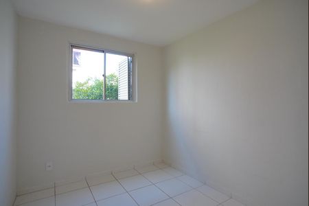 Quarto 2 de apartamento à venda com 2 quartos, 37m² em Rubem Berta, Porto Alegre