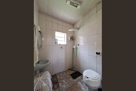 Banheiro de casa à venda com 4 quartos, 300m² em Lauzane Paulista, São Paulo