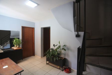 Sala de apartamento à venda com 2 quartos, 100m² em Jardim America, Belo Horizonte