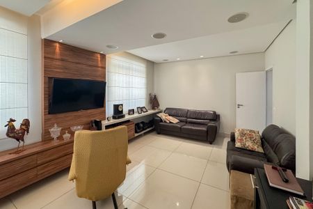 Sala de apartamento à venda com 3 quartos, 110m² em Grajaú, Belo Horizonte
