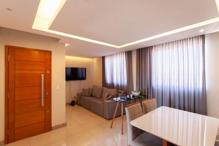 Sala de apartamento à venda com 3 quartos, 78m² em Floramar, Belo Horizonte
