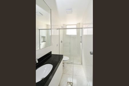 Apartamento à venda com 106m², 3 quartos e 1 vaga Apartamento à venda com 106m², 3 quartos e 1 vagaBanheiro Suite 2
