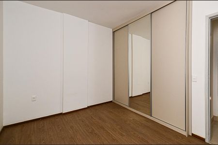 Apartamento à venda com 106m², 3 quartos e 1 vaga Apartamento à venda com 106m², 3 quartos e 1 vagaSuite 2