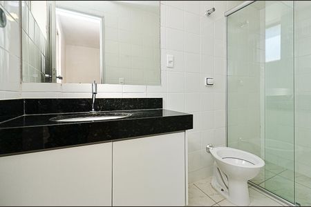 Apartamento à venda com 106m², 3 quartos e 1 vaga Apartamento à venda com 106m², 3 quartos e 1 vagaBanheiro da Suíte