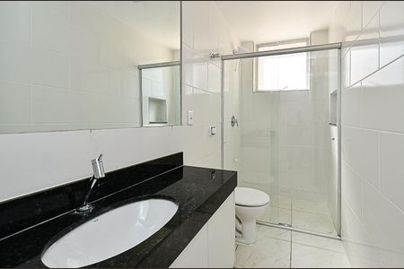 Apartamento à venda com 106m², 3 quartos e 1 vaga Apartamento à venda com 106m², 3 quartos e 1 vagaBanheiro Suite 2