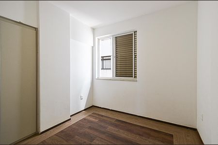 Apartamento à venda com 106m², 3 quartos e 1 vaga Apartamento à venda com 106m², 3 quartos e 1 vagaQuarto 1