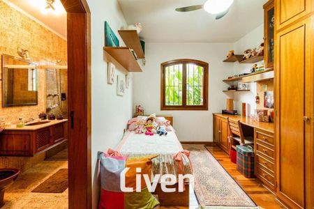 Casa à venda com 4 quartos, 345m² em Vila Madalena, São Paulo