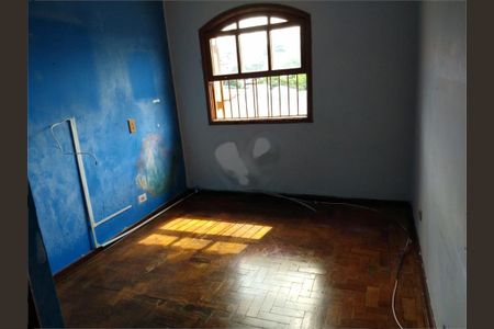 Casa à venda com 3 quartos, 150m² em Jardim Sao Jose (Zona Norte), São Paulo