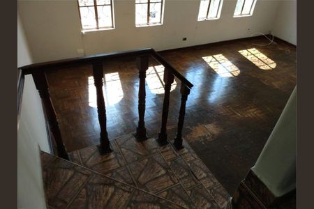 Casa à venda com 3 quartos, 150m² em Jardim Sao Jose (Zona Norte), São Paulo