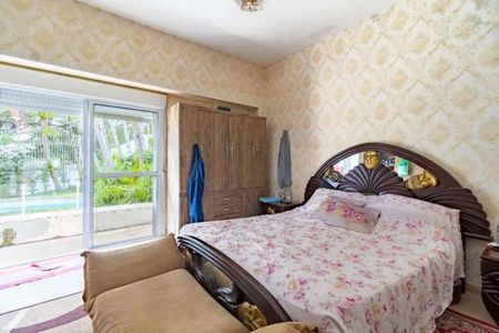 Casa à venda com 3 quartos, 510m² em Jardim Everest, São Paulo