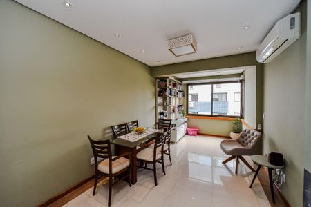 Sala de apartamento à venda com 3 quartos, 222m² em São João, Porto Alegre