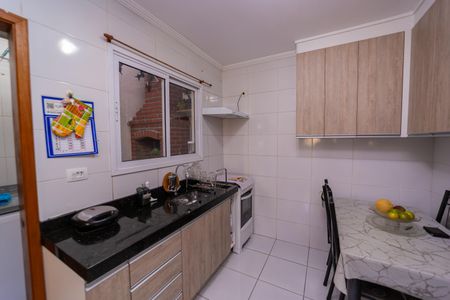 Cozinha de casa de condomínio à venda com 2 quartos, 60m² em Jardim Ponte Rasa, São Paulo
