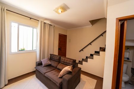 Sala de casa de condomínio à venda com 2 quartos, 60m² em Jardim Ponte Rasa, São Paulo