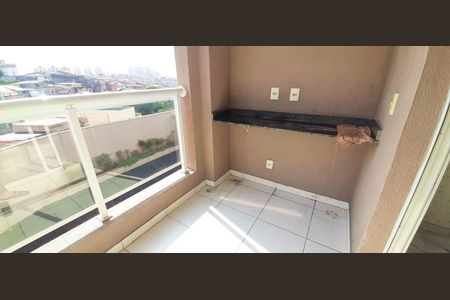 Sacada de apartamento para alugar com 2 quartos, 49m² em Jardim Roberto, Osasco