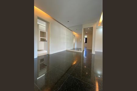 Foto 03 de apartamento à venda com 3 quartos, 81m² em Vila Clementino, São Paulo