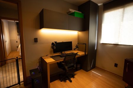 Apartamento para alugar com 73m², 3 quartos e 2 vagasQuarto 2