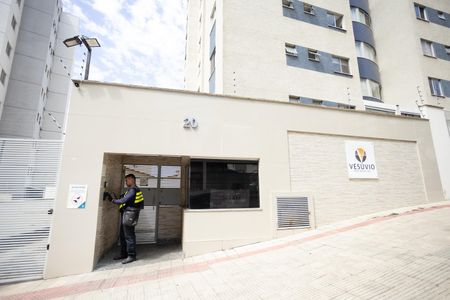 Apartamento para alugar com 73m², 3 quartos e 2 vagasFachada e portaria