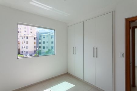 Apartamento à venda com 85m², 3 quartos e 2 vagas Apartamento à venda com 85m², 3 quartos e 2 vagasSuíte