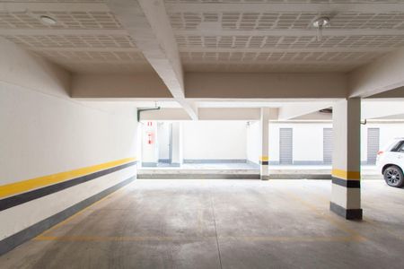 Apartamento à venda com 85m², 3 quartos e 2 vagas Apartamento à venda com 85m², 3 quartos e 2 vagasGaragem