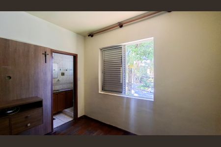 Apartamento à venda com 3 quartos, 98m² em Floresta, Belo Horizonte
