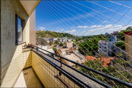 Varanda de apartamento à venda com 3 quartos, 84m² em Alto Caiçaras, Belo Horizonte