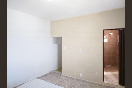 Suíte  de casa para alugar com 1 quarto, 50m² em Jardim Rosa de Franca, Guarulhos