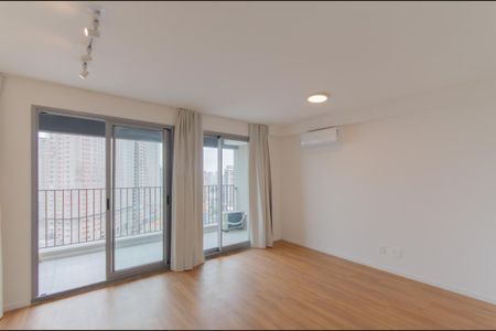 Sala/Quarto de kitnet/studio à venda com 1 quarto, 36m² em Ipiranga, São Paulo