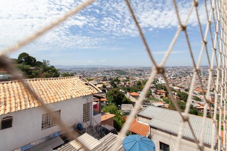 Vista do Quarto 1 de apartamento para alugar com 2 quartos, 55m² em Jardim dos Comerciários, Belo Horizonte