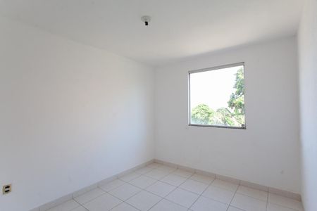 Quarto 1 de apartamento para alugar com 2 quartos, 55m² em Jardim dos Comerciários, Belo Horizonte