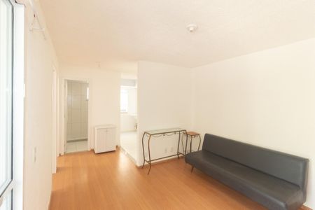 Sala de apartamento para alugar com 2 quartos, 42m² em Campo Grande, Rio de Janeiro