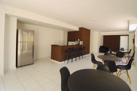 Apartamento para alugar com 2 quartos, 62m² em Parque Assuncao, Taboão da Serra