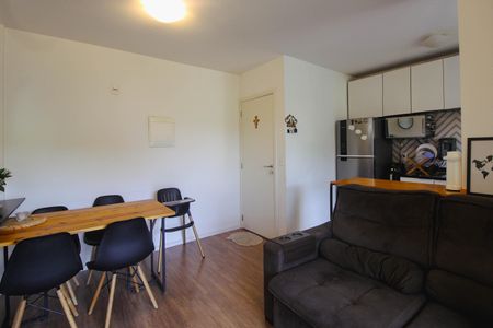 Apartamento para alugar com 2 quartos, 62m² em Parque Assuncao, Taboão da Serra